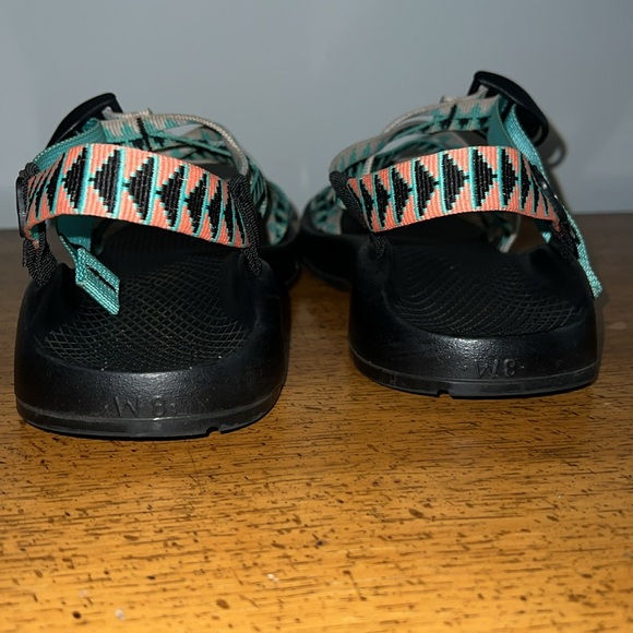 CHACO JESUS SANDALS - Picture 3 of 7